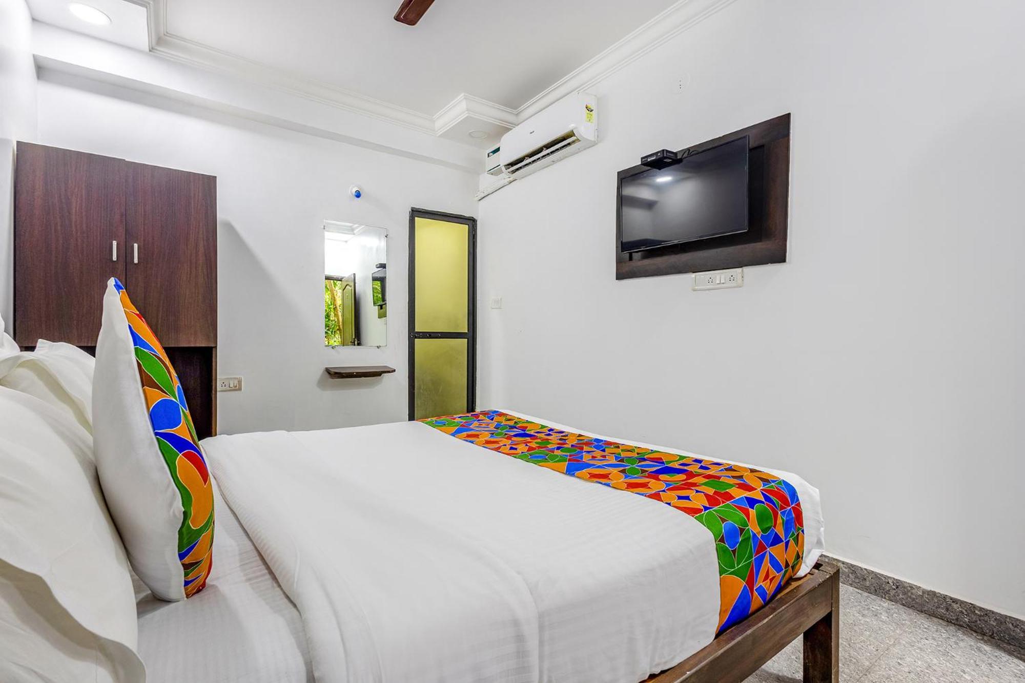 Fabhotel Raj Resort - Nr Calangute Beach מראה חיצוני תמונה